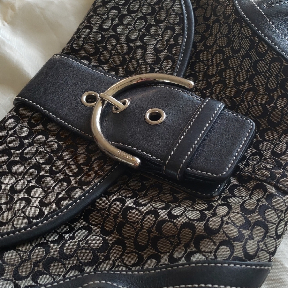 Coach purse - Picture 8 of 12